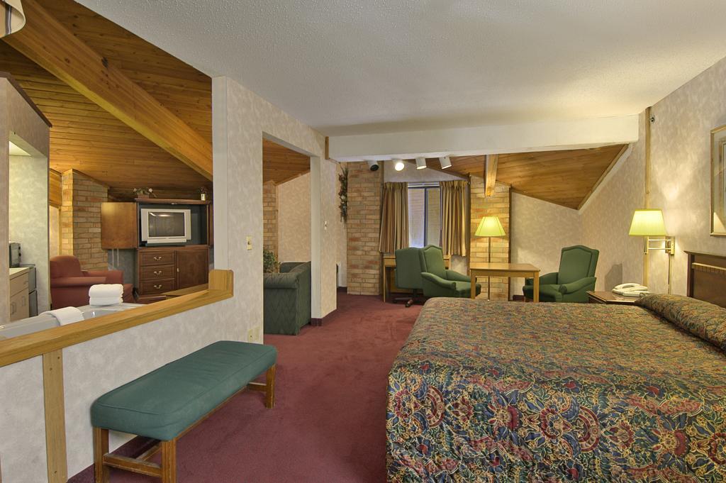 Baymont By Wyndham Muskegon Hotel Kamer foto